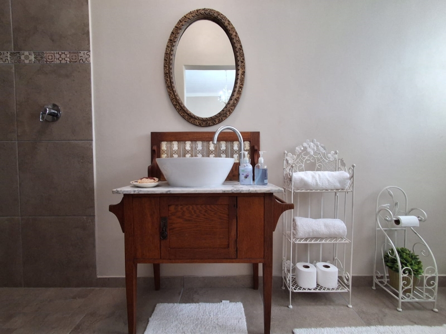 3 Bedroom Property for Sale in Stilbaai Wes Western Cape